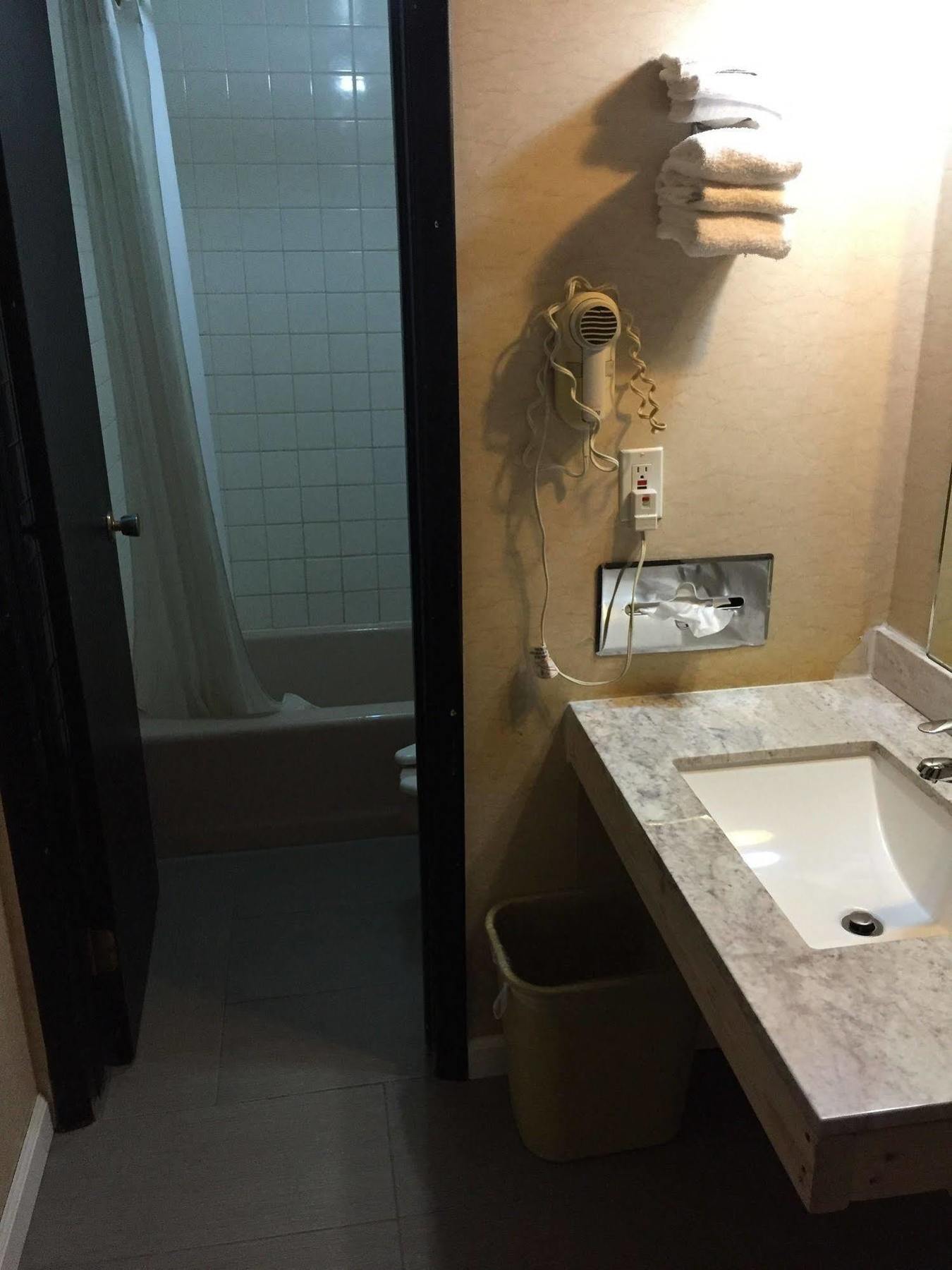 Country Manor Motel Watkins Luaran gambar