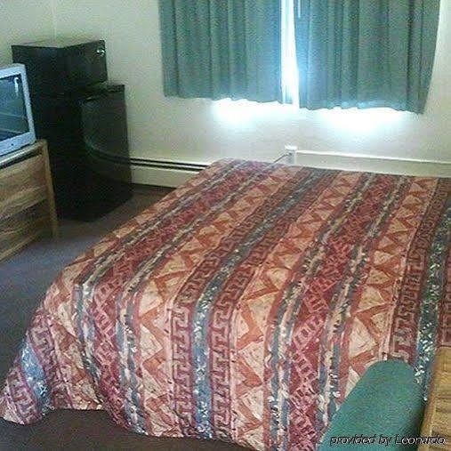 Country Manor Motel Watkins Luaran gambar